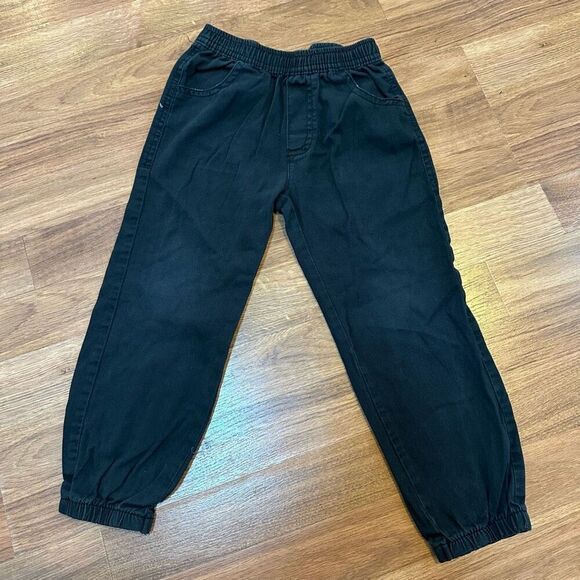 Pants and Shorts lot | Toddler Size 4T - Picture 4 of 14